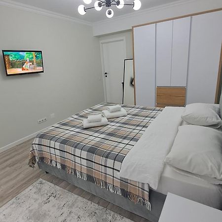 Аэропорт-Номера 24/24 . Apartman Kisinyov Kültér fotó