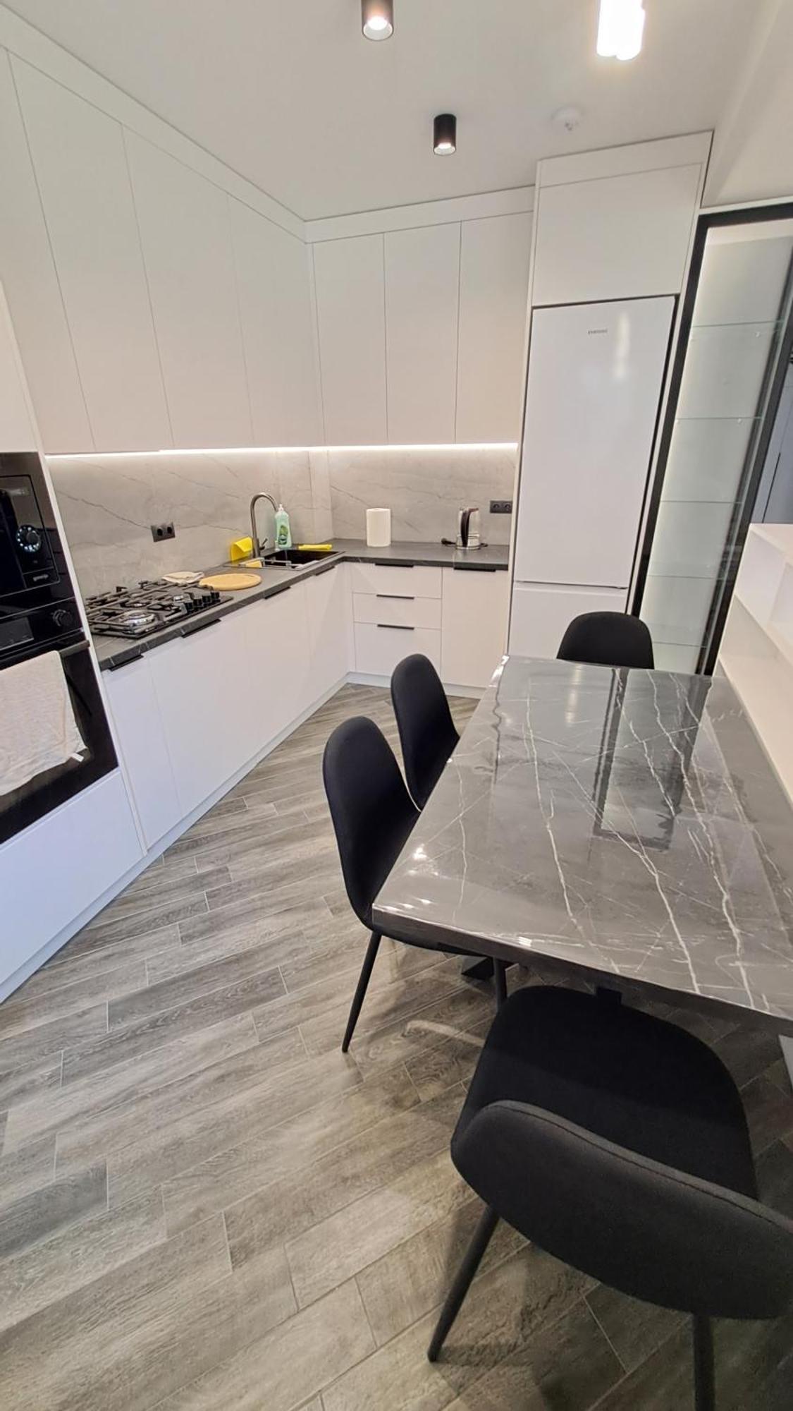 Аэропорт-Номера 24/24 . Apartman Kisinyov Kültér fotó