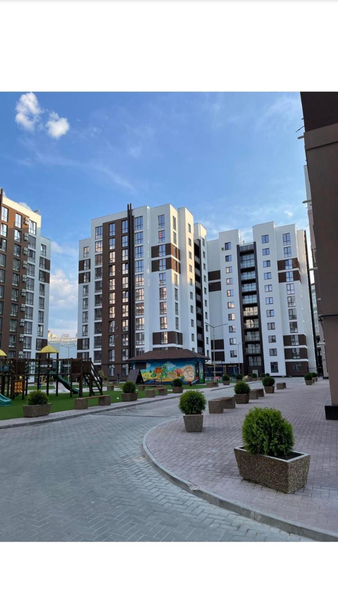 Аэропорт-Номера 24/24 . Apartman Kisinyov Kültér fotó
