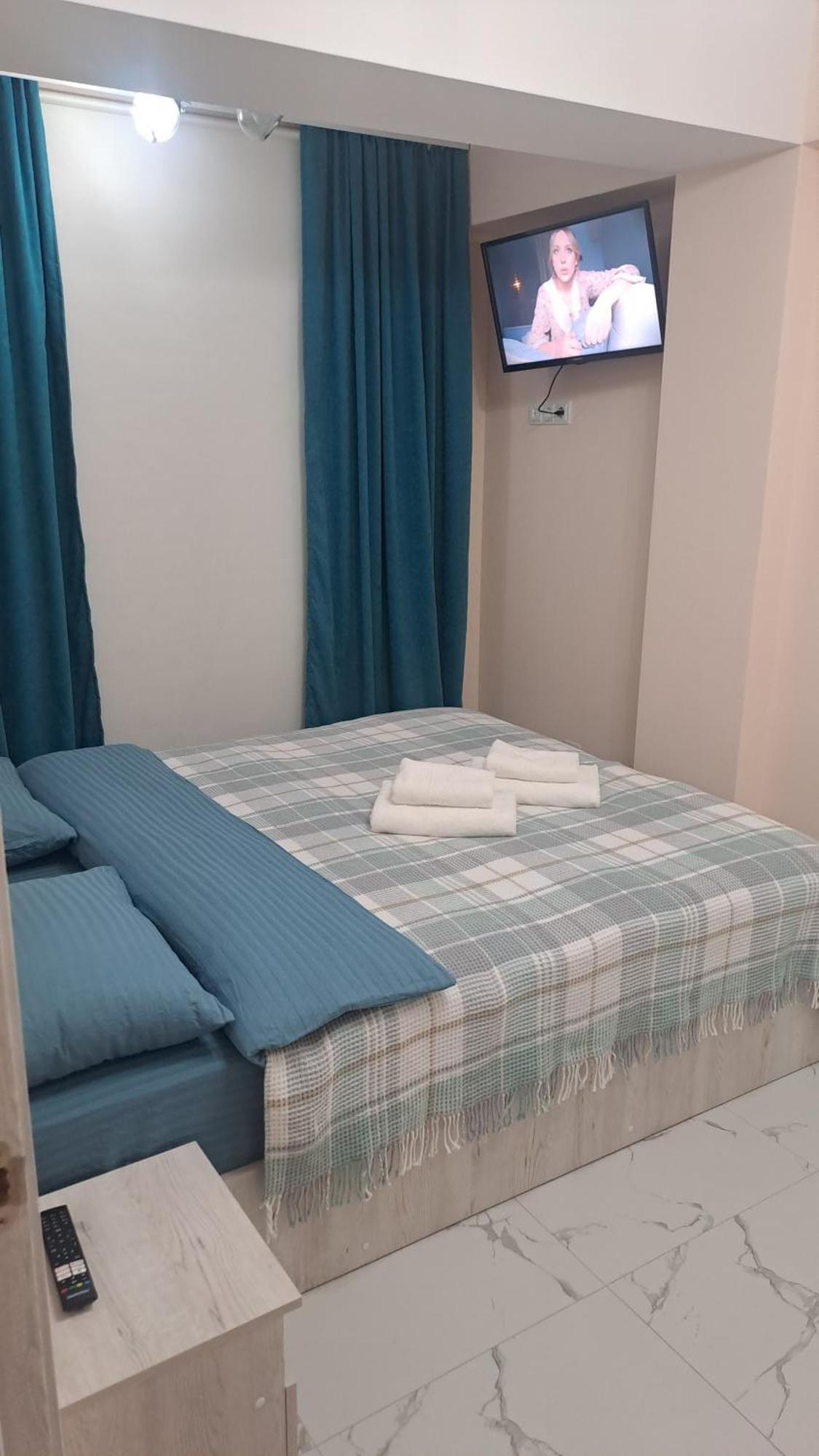 Аэропорт-Номера 24/24 . Apartman Kisinyov Szoba fotó